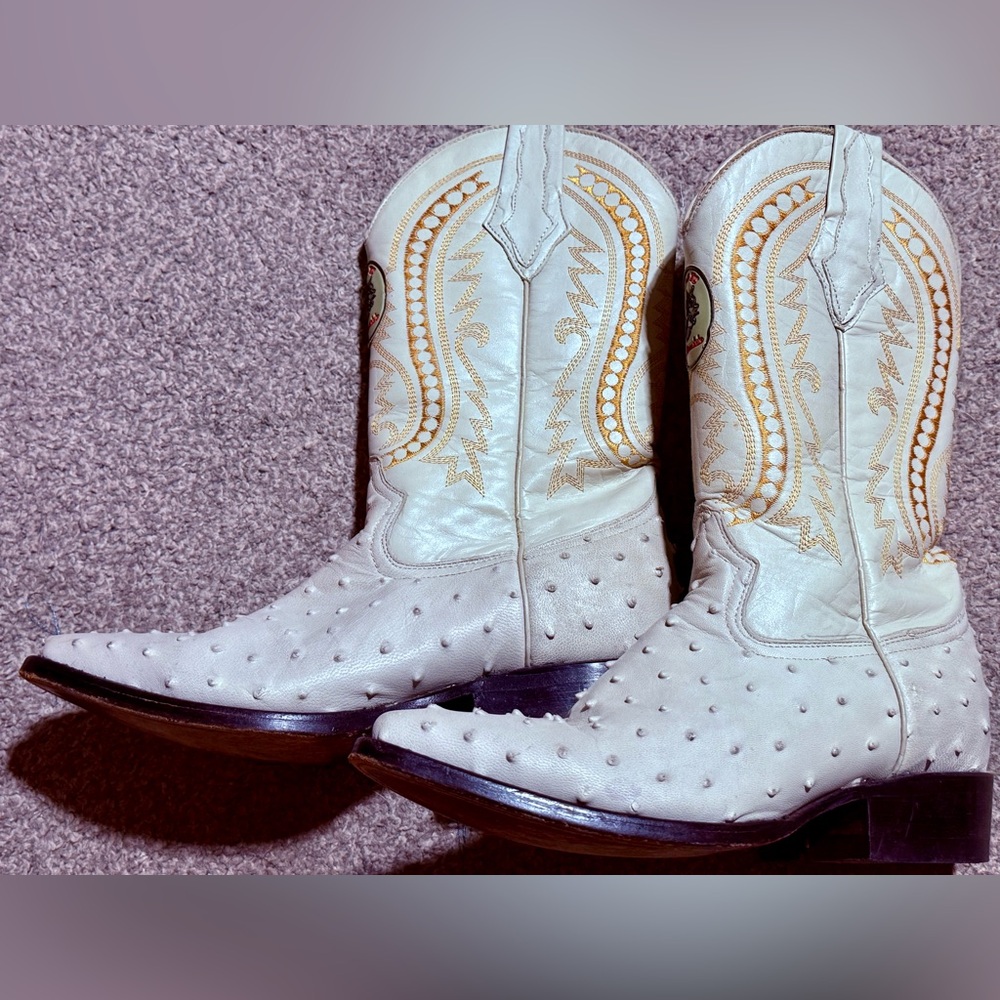 White Leather Boots with Intricate Stitching and Tall Shaft - Picture 11 of 14